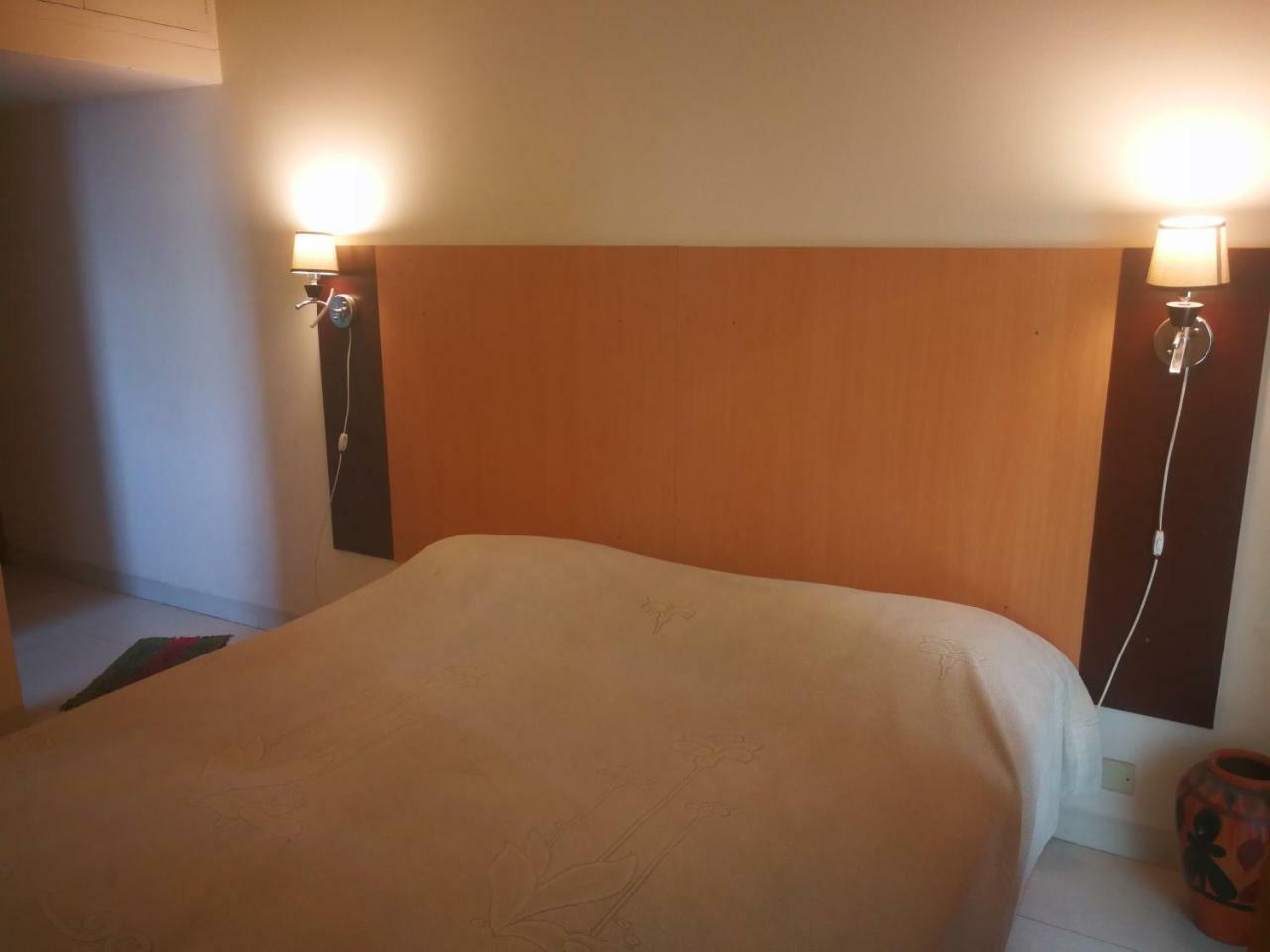 Rajanigandha Family Suites داكا المظهر الخارجي الصورة